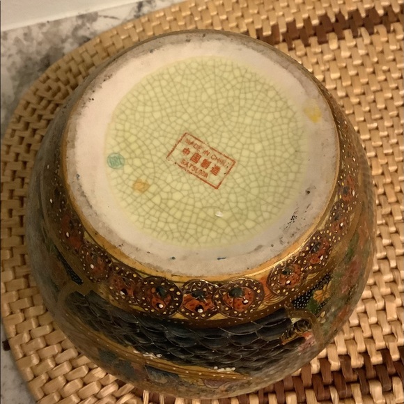 SOLD. Vintage Satsuma FishBowl Chinoiserie Cache Pot - Picture 4 of 4